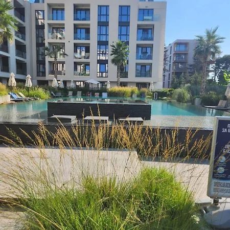 Apartment Lili's Azur Varna